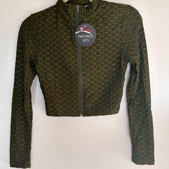 Olive Green Active Two piece honeycomb set - Picture 10 of 16